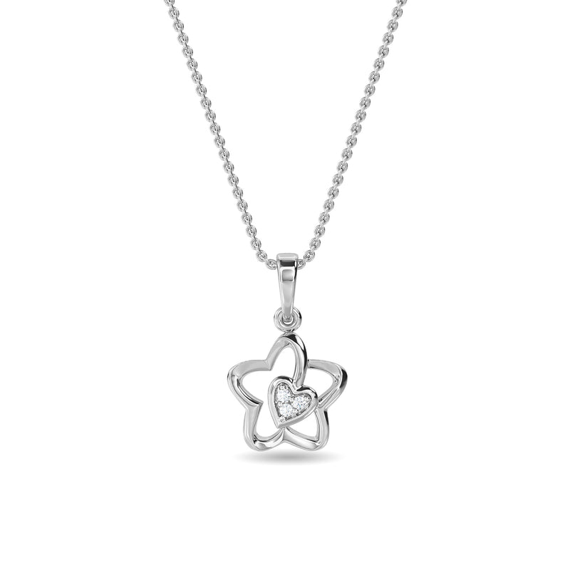 Magnetic Clover Heart Necklace - Mesmerize India