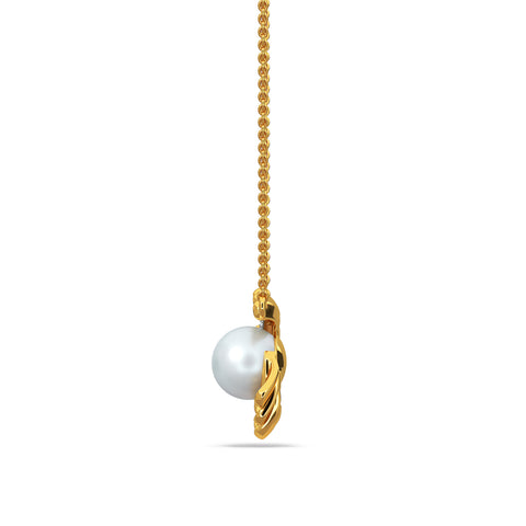 Keely Pendant With Chain